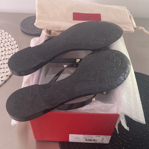 Valentino Garavani Rockstud PVC Flat Thong Sandals - Picture 3 of 6